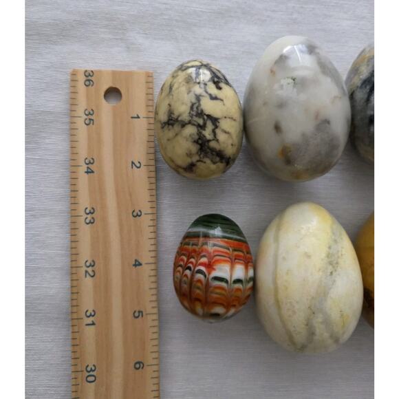 Vintage Lot of 8 Marble Alabaster Onyx Stone Eggs - Picture 4 of 9